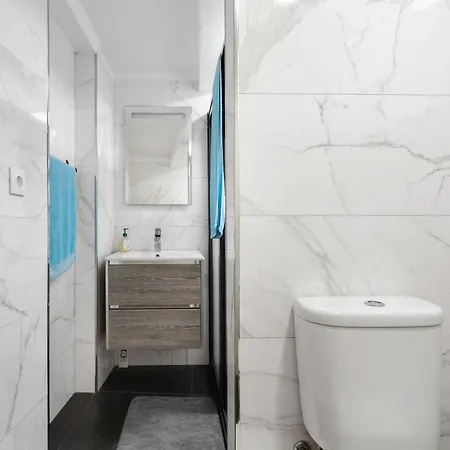 Apartman Away From